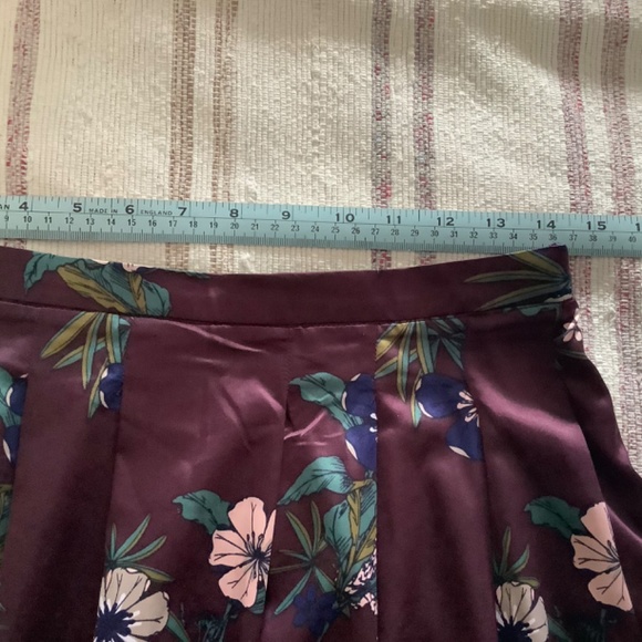 Icรดne (Simons) eggplant floral skirt size S (4-6) - Picture 4 of 6